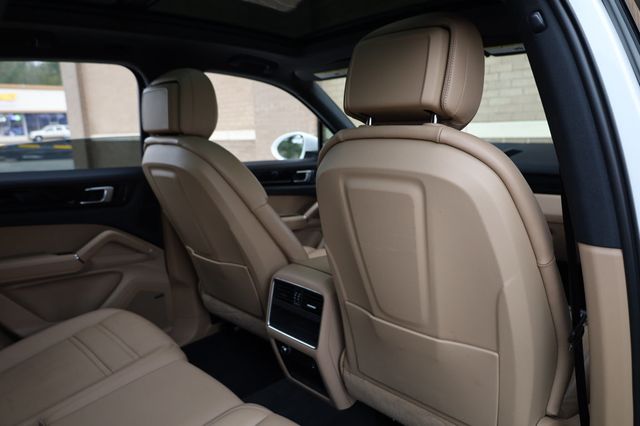 2020 Porsche Cayenne AWD - 22953416 - 20