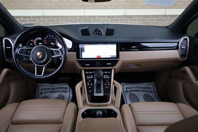 2020 Porsche Cayenne AWD - 22953416 - 25
