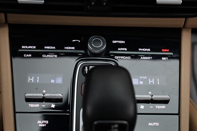 2020 Porsche Cayenne AWD - 22953416 - 38