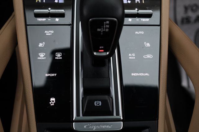 2020 Porsche Cayenne AWD - 22953416 - 39