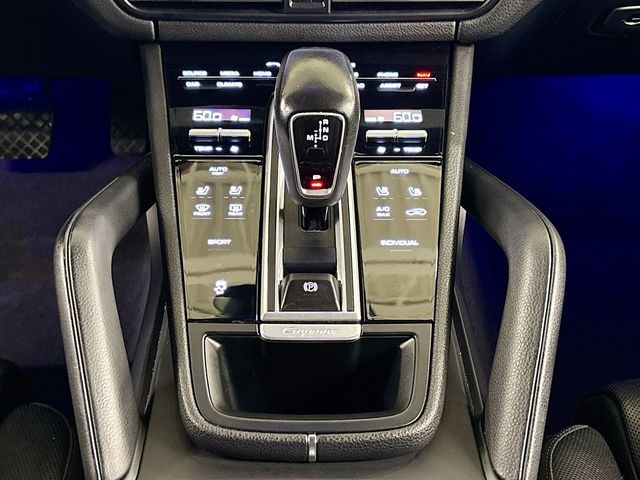 2020 Porsche Cayenne AWD - 23054361 - 12