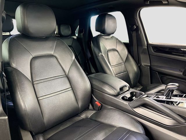 2020 Porsche Cayenne AWD - 23054361 - 14