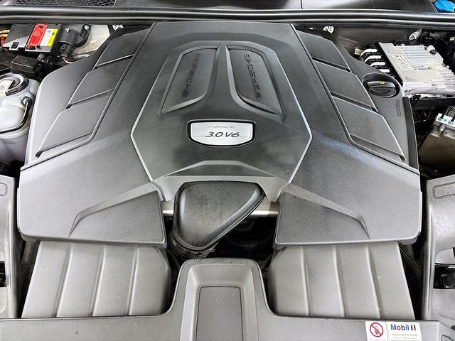 2020 Porsche Cayenne AWD - 23054361 - 26