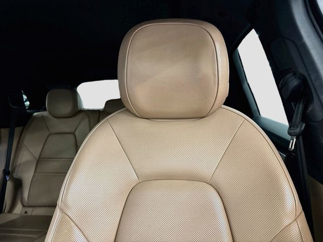 2020 Porsche Cayenne AWD - 23061766 - 20