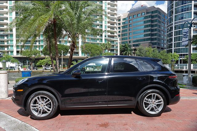 2020 Porsche Cayenne AWD - 23084178 - 13