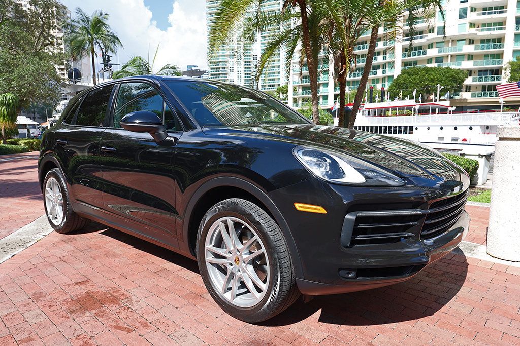 2020 Porsche Cayenne AWD - 23084178 - 16