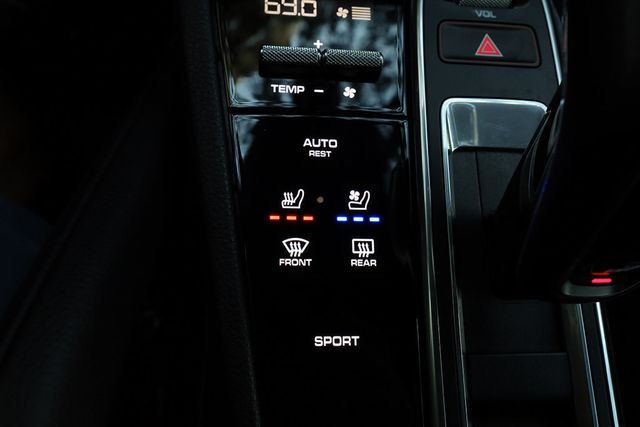 2020 Porsche Cayenne AWD - 23084178 - 25