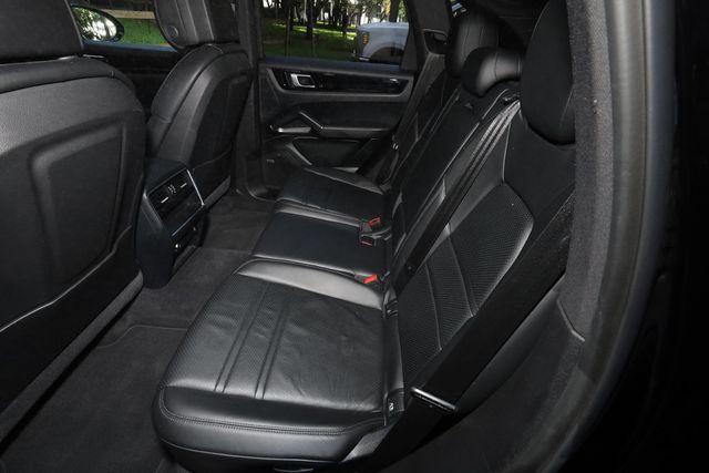 2020 Porsche Cayenne AWD - 23084178 - 27
