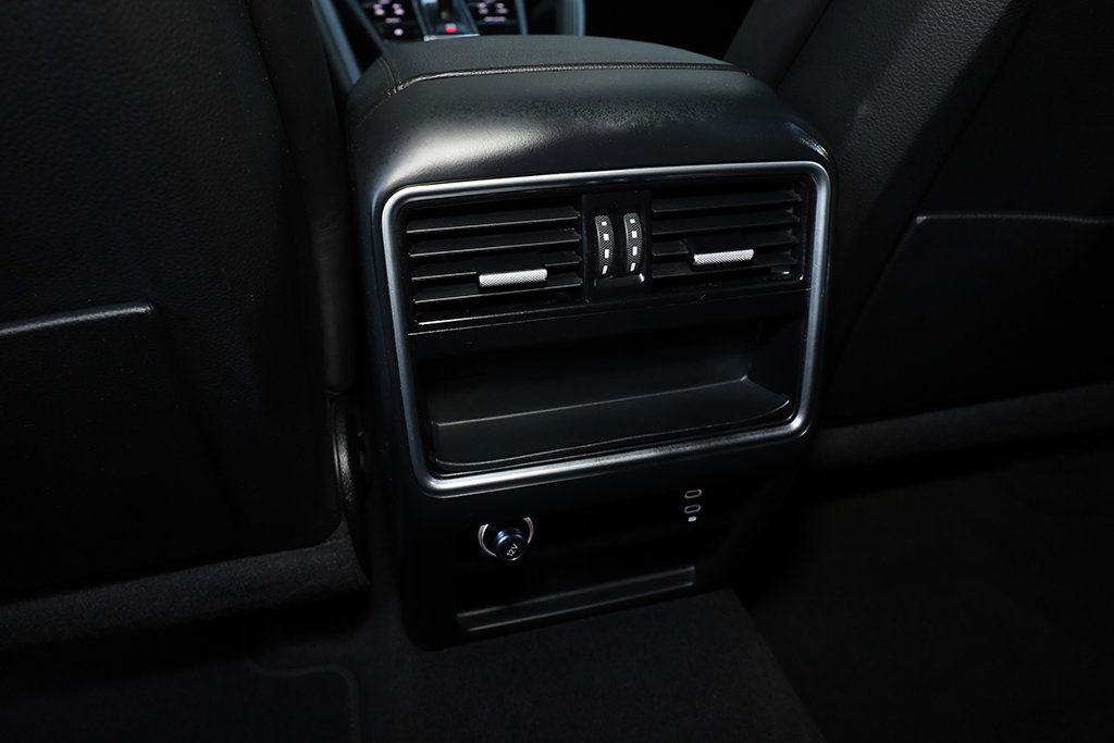 2020 Porsche Cayenne AWD - 23084178 - 29
