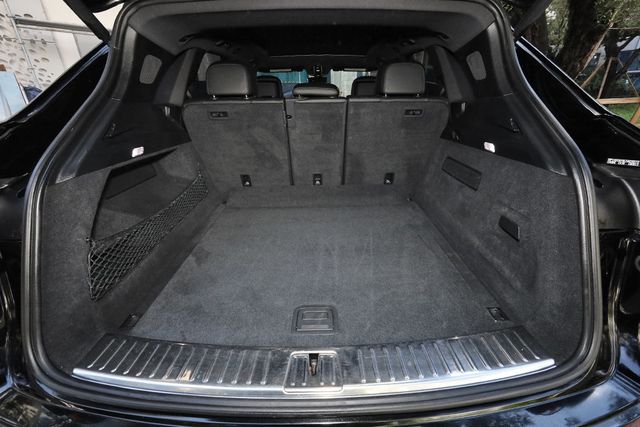 2020 Porsche Cayenne AWD - 23084178 - 31