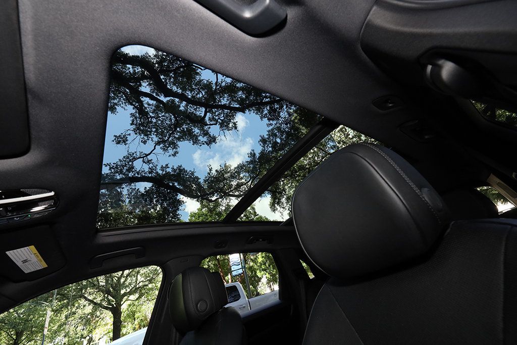 2020 Porsche Cayenne AWD - 23084178 - 34