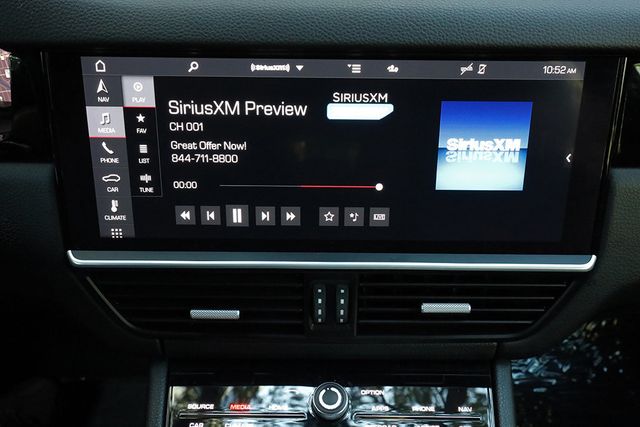2020 Porsche Cayenne AWD - 23084178 - 41