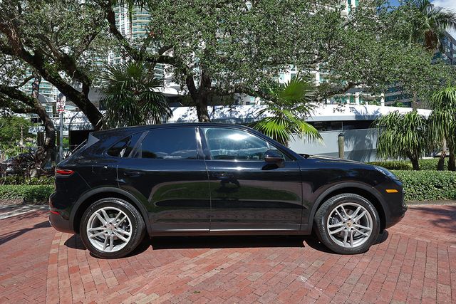 2020 Porsche Cayenne AWD - 23084178 - 68