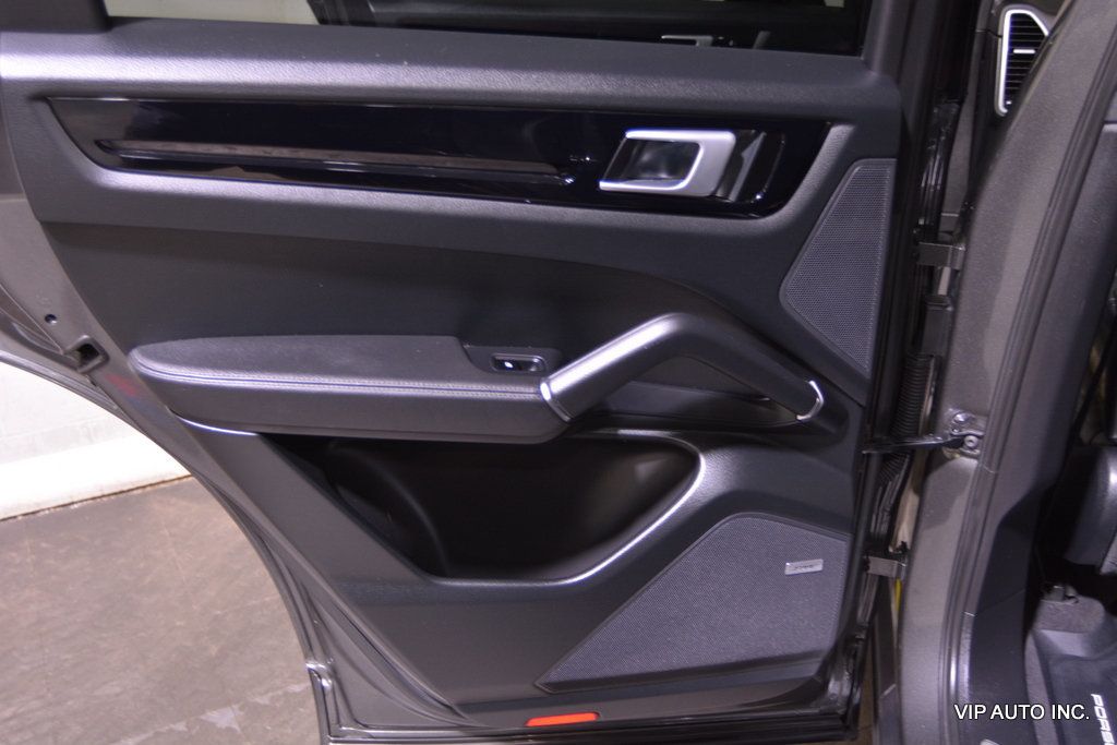 2020 Porsche Cayenne AWD - 22850508 - 12