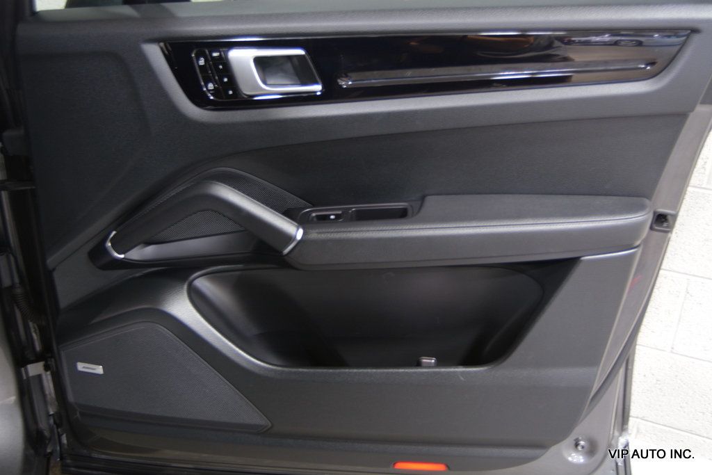 2020 Porsche Cayenne AWD - 22850508 - 21