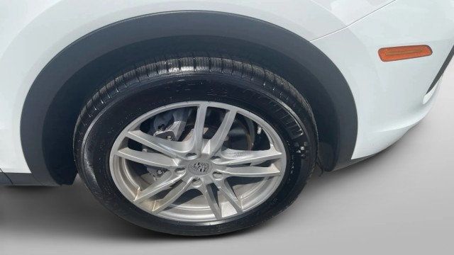 2020 Porsche Cayenne Coupe AWD - 23052475 - 5