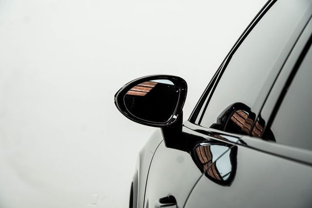 2020 Porsche Cayenne Coupe AWD - 22980813 - 11