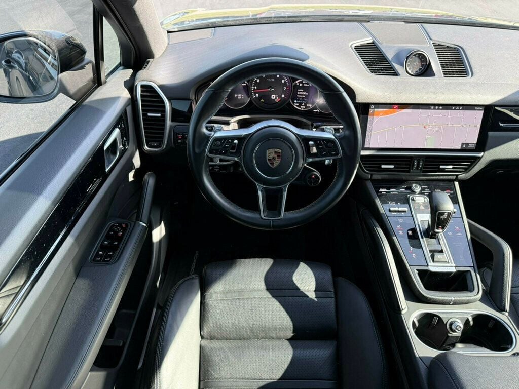 2020 Porsche Cayenne Coupe AWD - 22448358 - 22