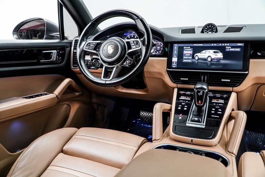 2020 Porsche Cayenne E-Hybrid Base photo 18
