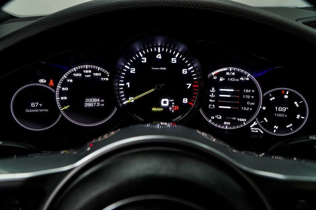 2020 Porsche Cayenne E-Hybrid Base photo 31