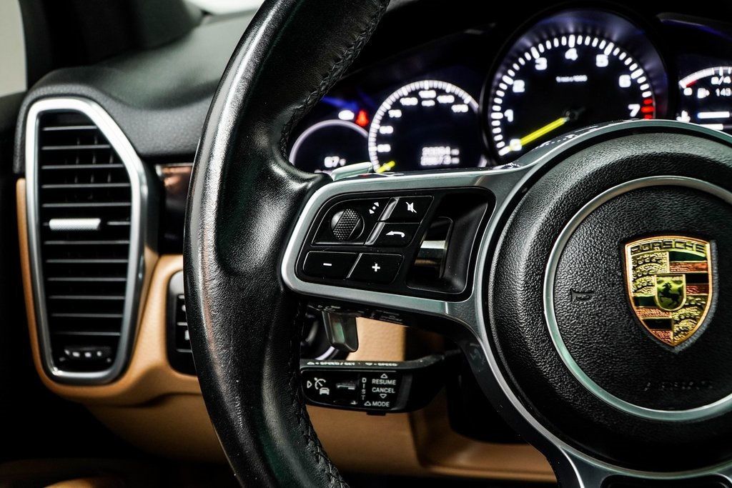 2020 Porsche Cayenne E-Hybrid Base photo 32
