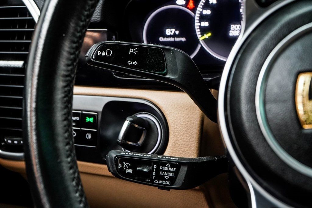 2020 Porsche Cayenne E-Hybrid Base photo 35