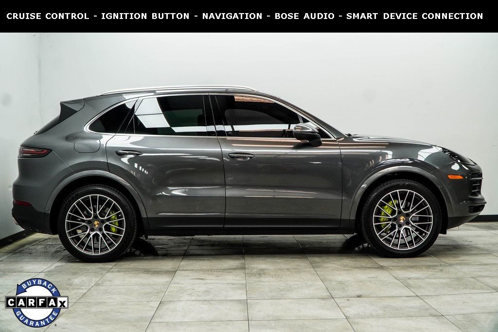 2020 Porsche Cayenne E-Hybrid Base photo 6