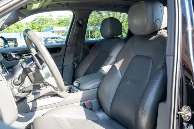 2020 Porsche Cayenne LocalTrade/MSRP$86220/PremiumPkg/Heated&CooledSeats/PanoRoof/NAV - 23041718 - 18