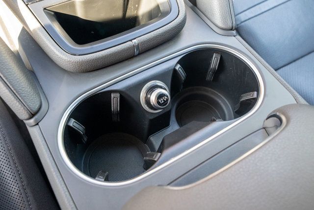 2020 Porsche Cayenne LocalTrade/MSRP$86220/PremiumPkg/Heated&CooledSeats/PanoRoof/NAV - 23041718 - 33