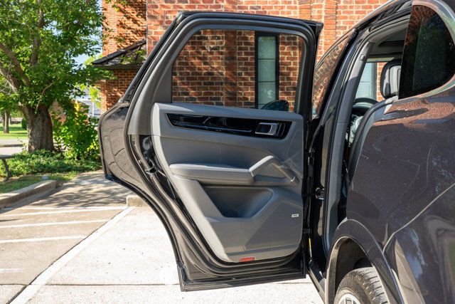 2020 Porsche Cayenne LocalTrade/MSRP$86220/PremiumPkg/Heated&CooledSeats/PanoRoof/NAV - 23041718 - 45