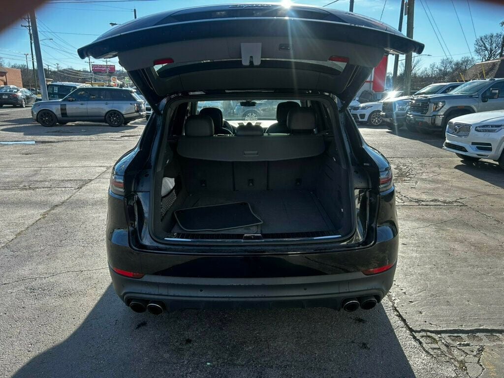 2020 Porsche Cayenne MSRP$85880/PremiumPkg/PanoramicRoof/LaneChangeAssist/NAV - 22969276 - 14