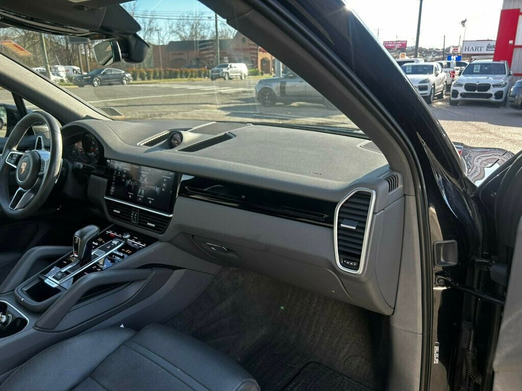 2020 Porsche Cayenne MSRP$85880/PremiumPkg/PanoramicRoof/LaneChangeAssist/NAV - 22969276 - 22