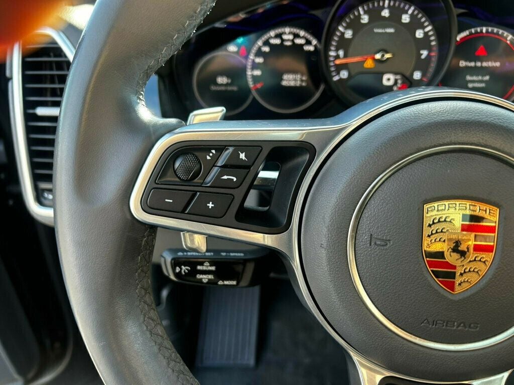 2020 Porsche Cayenne MSRP$85880/PremiumPkg/PanoramicRoof/LaneChangeAssist/NAV - 22969276 - 25