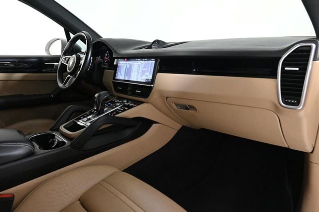 2020 Porsche Cayenne S - 22954223 - 17