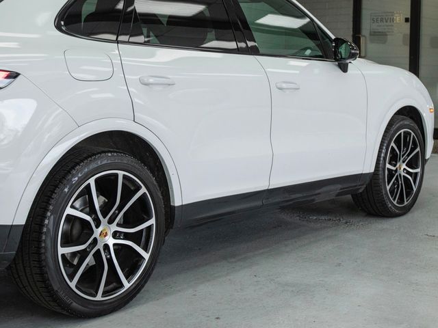 2020 Porsche Cayenne S AWD - 23014668 - 38