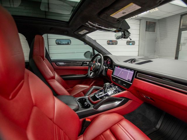 2020 Porsche Cayenne Turbo AWD - 22990015 - 15