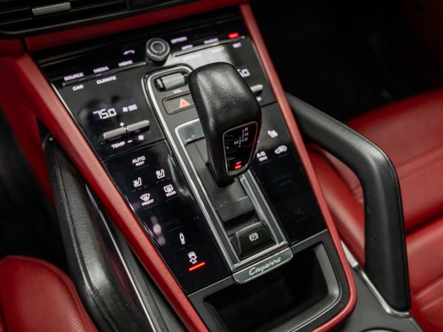 2020 Porsche Cayenne Turbo AWD - 22990015 - 22