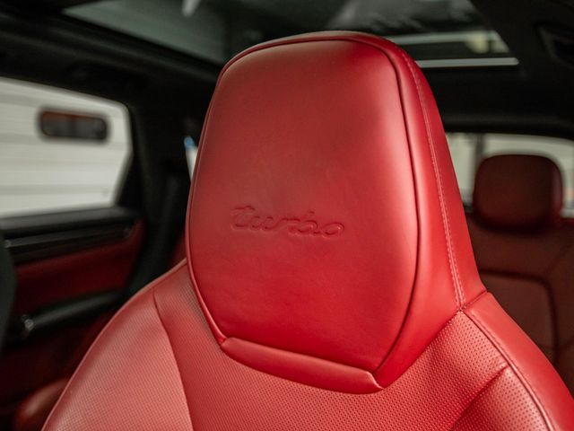 2020 Porsche Cayenne Turbo AWD - 22990015 - 28