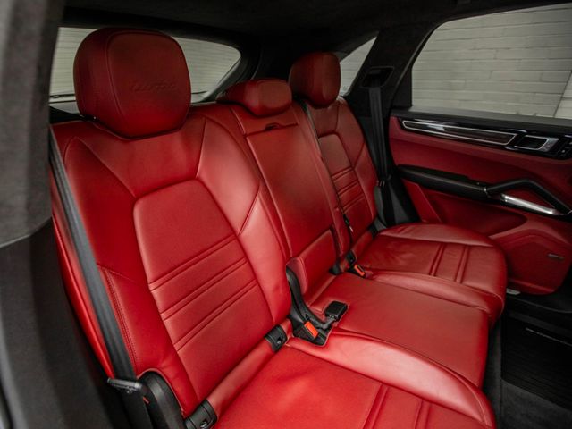 2020 Porsche Cayenne Turbo AWD - 22990015 - 30