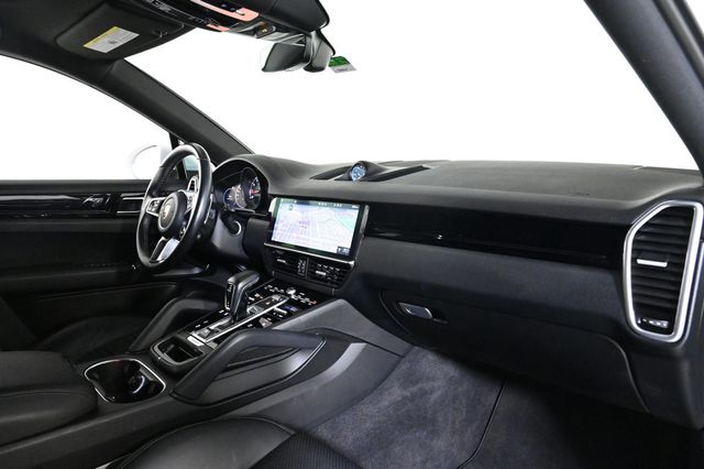 2020 Porsche Cayenne Coupe Coupe AWD - 22946652 - 16