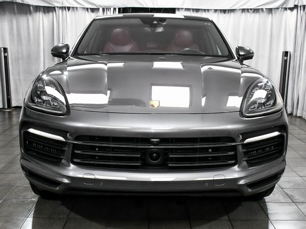 2020 Porsche Cayenne Coupe S photo 2