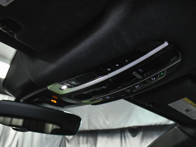 2020 Porsche Cayenne E-Hybrid Base - 23011169 - 42