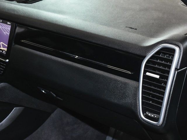 2020 Porsche Cayenne E-Hybrid Base - 23011169 - 61