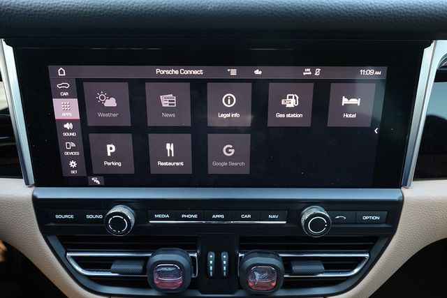 2020 PORSCHE MACAN AWD - 22943594 - 27