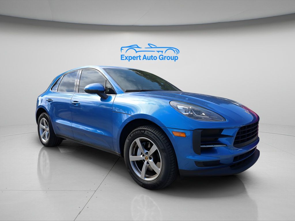 2020 Porsche Macan Base photo 4