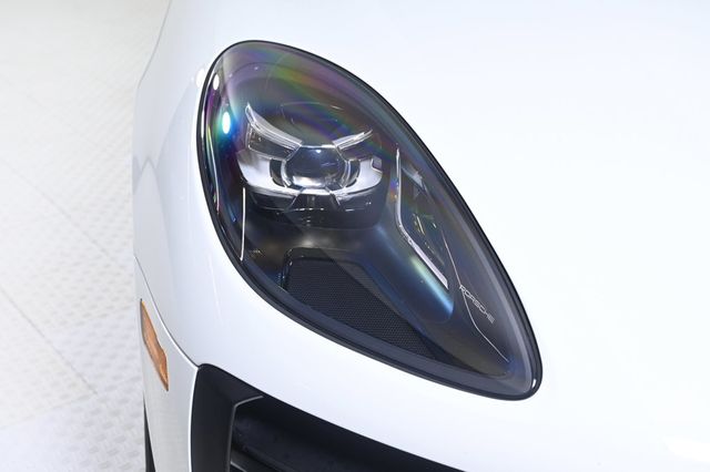 2020 Porsche Macan AWD - 22991392 - 10