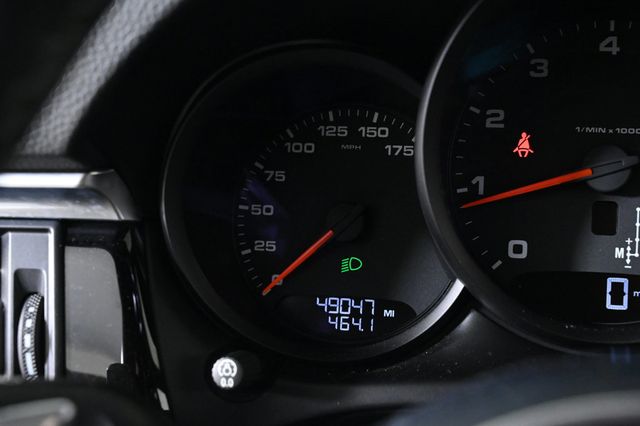 2020 Porsche Macan AWD - 22991392 - 13