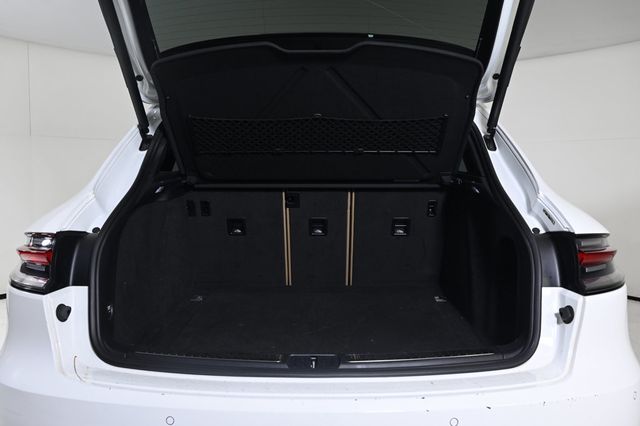 2020 Porsche Macan AWD - 22991392 - 27