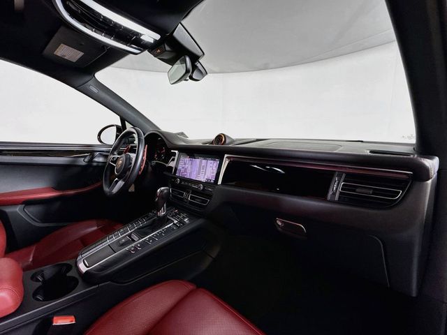 2020 Porsche Macan AWD - 23069520 - 16