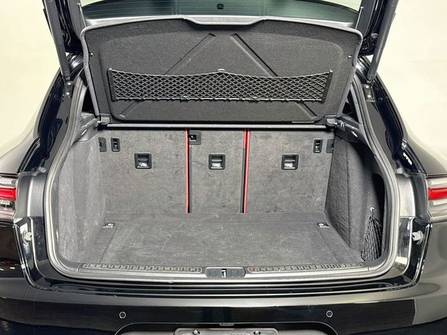 2020 Porsche Macan AWD - 23069520 - 24
